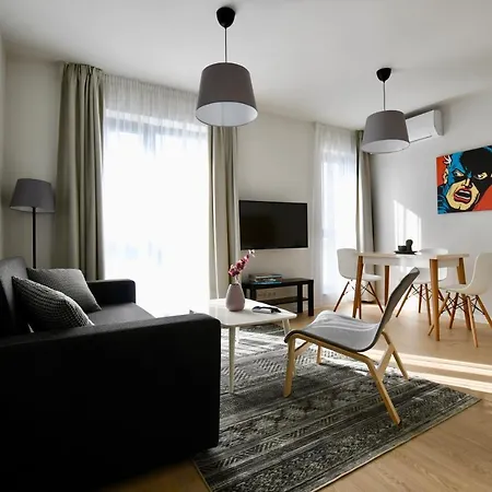 Connect Living Free Parking 소피아