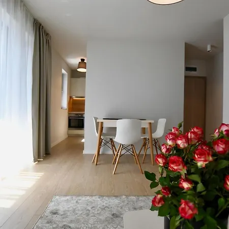 Connect Living Free Parking * Sofie